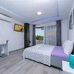 Roso Apartman *