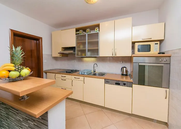 Apartamento Roso Makarska
