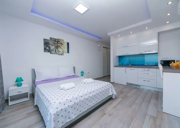 Apartamento Roso Makarska