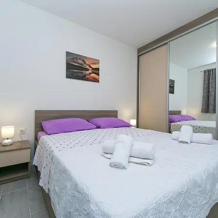 Apartamento Roso Makarska