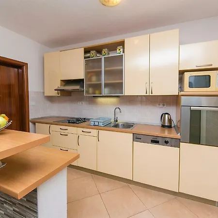 Apartment Roso Makarska