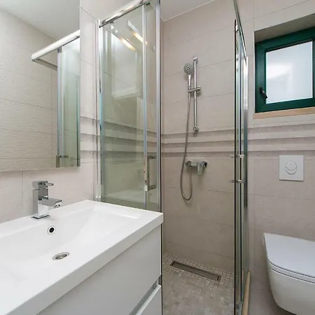 Apartment Roso Makarska